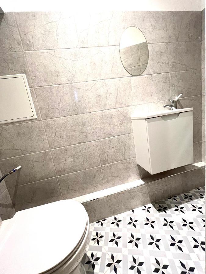 Cosy Appartment In The Marais District Париж Екстериор снимка